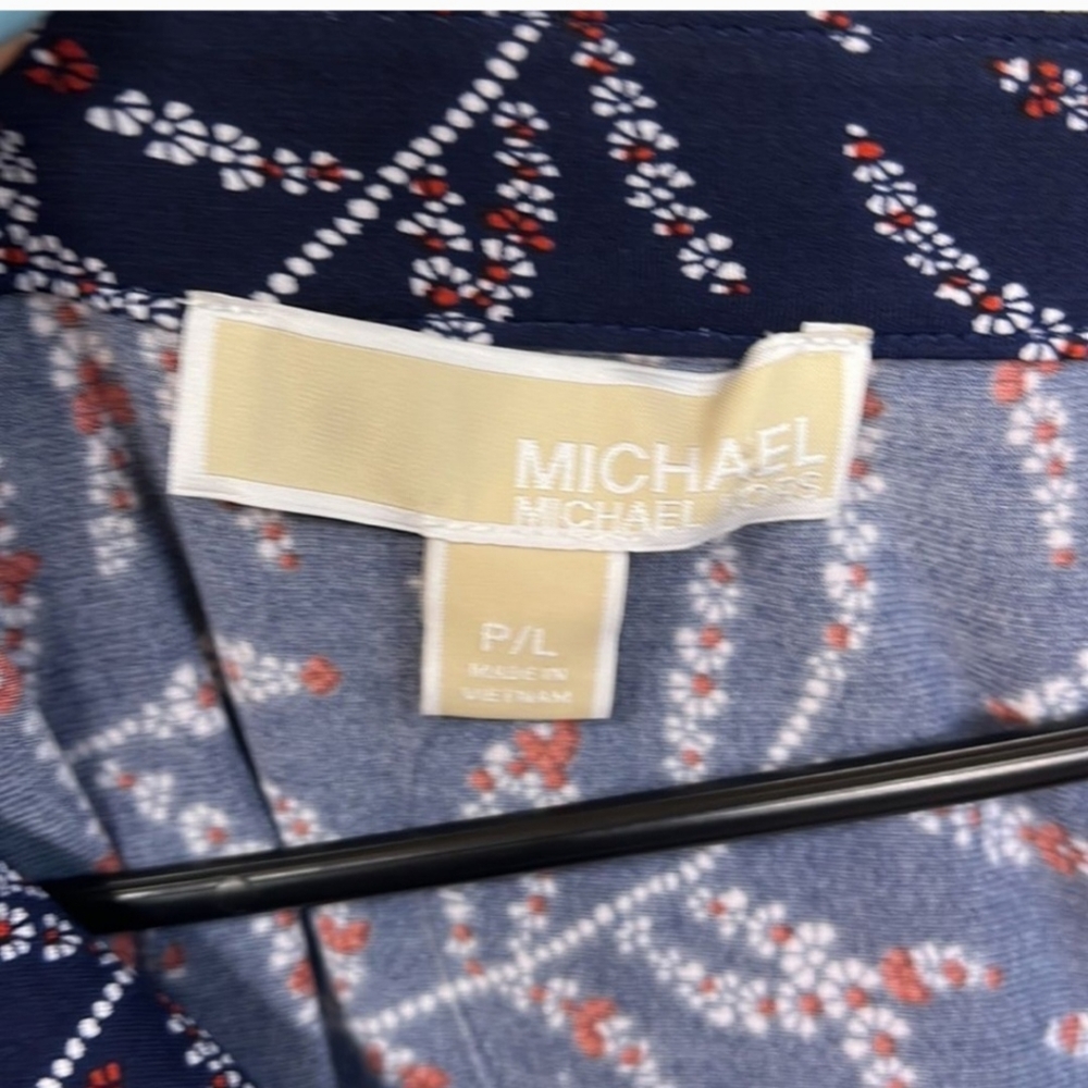 Micheal kors top - Picture 6 of 6